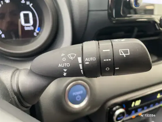 TOYOTA YARIS IV - voiture d'occasion - Photo 39