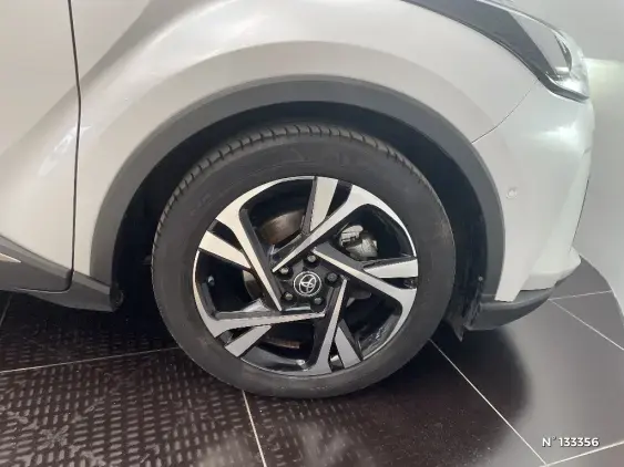 TOYOTA C-HR - voiture d'occasion - Photo 8
