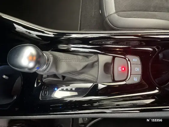 TOYOTA C-HR - voiture d'occasion - Photo 37