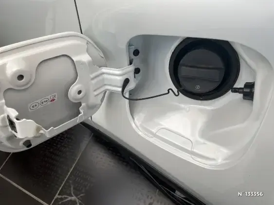 TOYOTA C-HR - voiture d'occasion - Photo 30