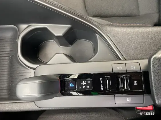 TOYOTA C-HR II - voiture d'occasion - Photo 36