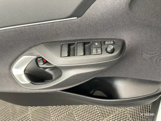 TOYOTA YARIS CROSS I - voiture d'occasion - Photo 31