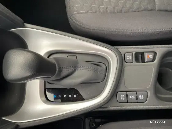 TOYOTA YARIS CROSS I - voiture d'occasion - Photo 36