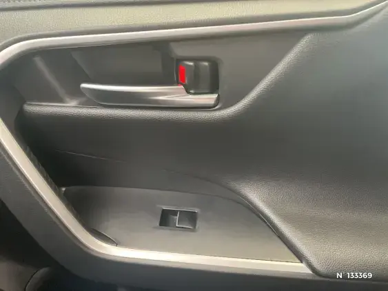 TOYOTA RAV4 V - voiture d'occasion - Photo 35