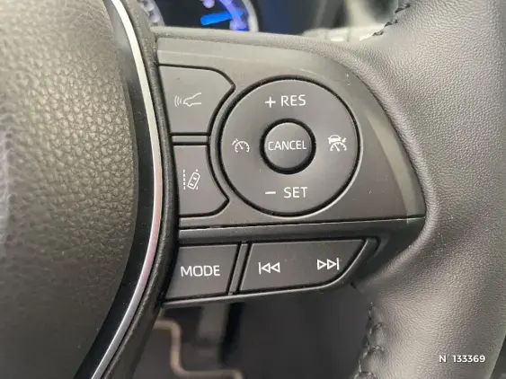 TOYOTA RAV4 V - voiture d'occasion - Photo 37