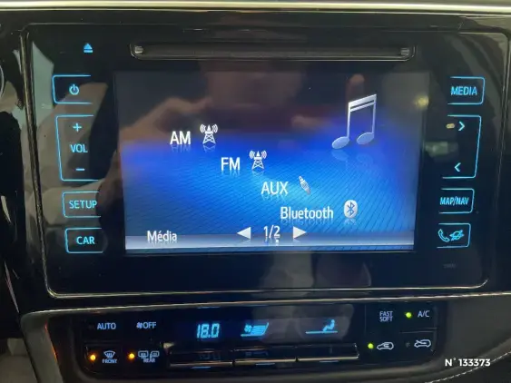 TOYOTA AURIS II - voiture d'occasion - Photo 39