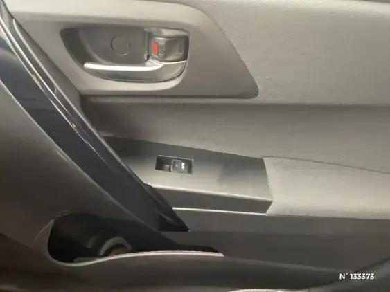 TOYOTA AURIS II - voiture d'occasion - Photo 41