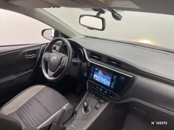 TOYOTA AURIS II - voiture d'occasion - Photo 10