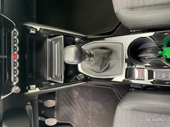 PEUGEOT 2008 II - voiture d'occasion - Photo 35