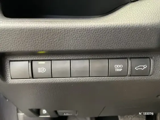 TOYOTA RAV4 V - voiture d'occasion - Photo 15