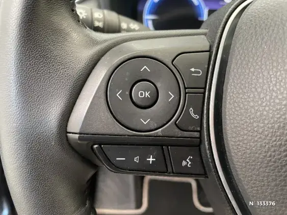 TOYOTA RAV4 V - voiture d'occasion - Photo 37