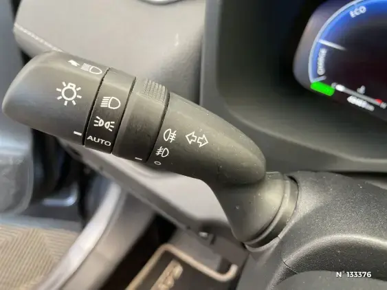 TOYOTA RAV4 V - voiture d'occasion - Photo 40