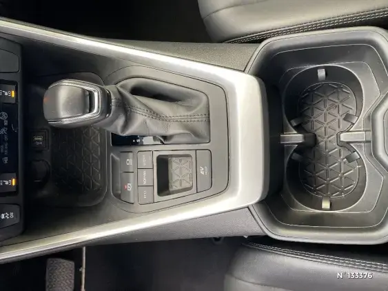 TOYOTA RAV4 V - voiture d'occasion - Photo 41