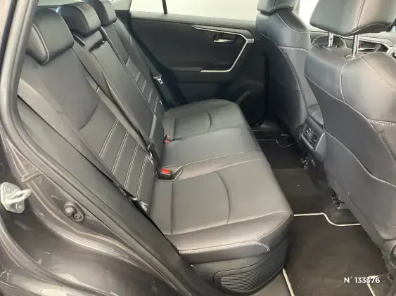 TOYOTA RAV4 V - voiture d'occasion - Photo 11