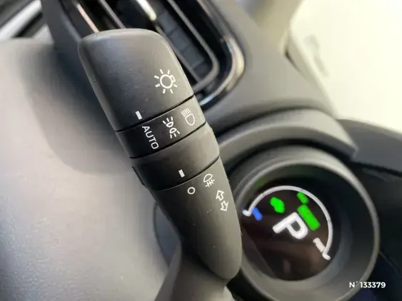 TOYOTA YARIS CROSS I - voiture d'occasion - Photo 34