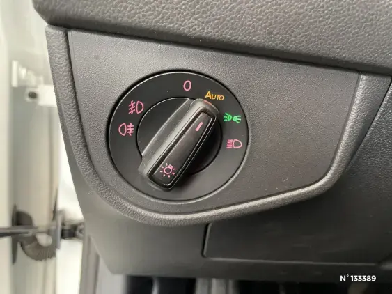 VOLKSWAGEN POLO VI - voiture d'occasion - Photo 15
