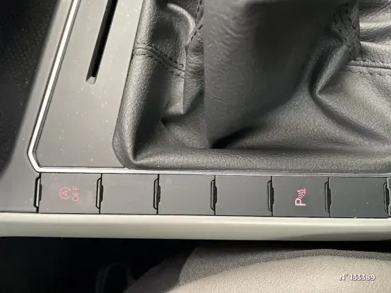 VOLKSWAGEN POLO VI - voiture d'occasion - Photo 40
