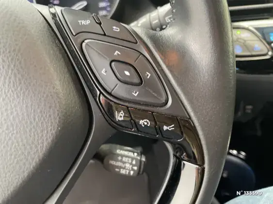 TOYOTA C-HR - voiture d'occasion - Photo 35