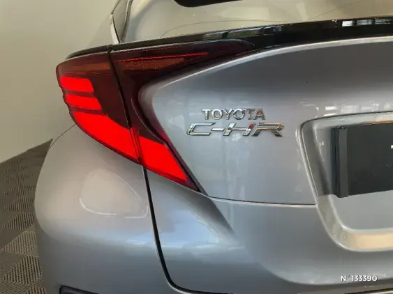 TOYOTA C-HR - voiture d'occasion - Photo 29
