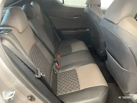 TOYOTA C-HR - voiture d'occasion - Photo 11