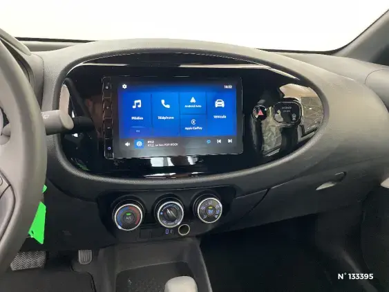 TOYOTA AYGO X - voiture d'occasion - Photo 13