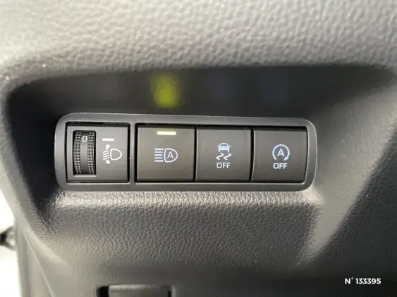 TOYOTA AYGO X - voiture d'occasion - Photo 15