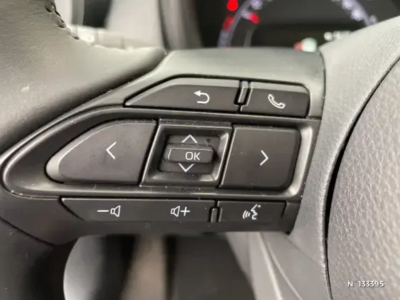 TOYOTA AYGO X - voiture d'occasion - Photo 37
