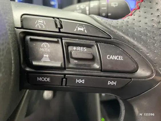 TOYOTA YARIS CROSS I - voiture d'occasion - Photo 33