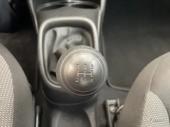 TOYOTA AYGO II - voiture d'occasion - Photo 14