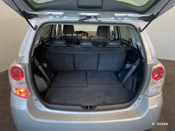 TOYOTA VERSO - voiture d'occasion - Photo 7