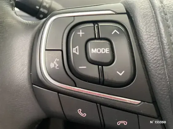 TOYOTA VERSO - voiture d'occasion - Photo 32