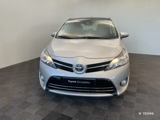 TOYOTA VERSO - voiture d'occasion - Photo 3