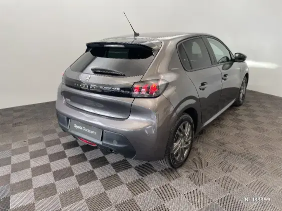 PEUGEOT 208 II - voiture d'occasion - Photo 4