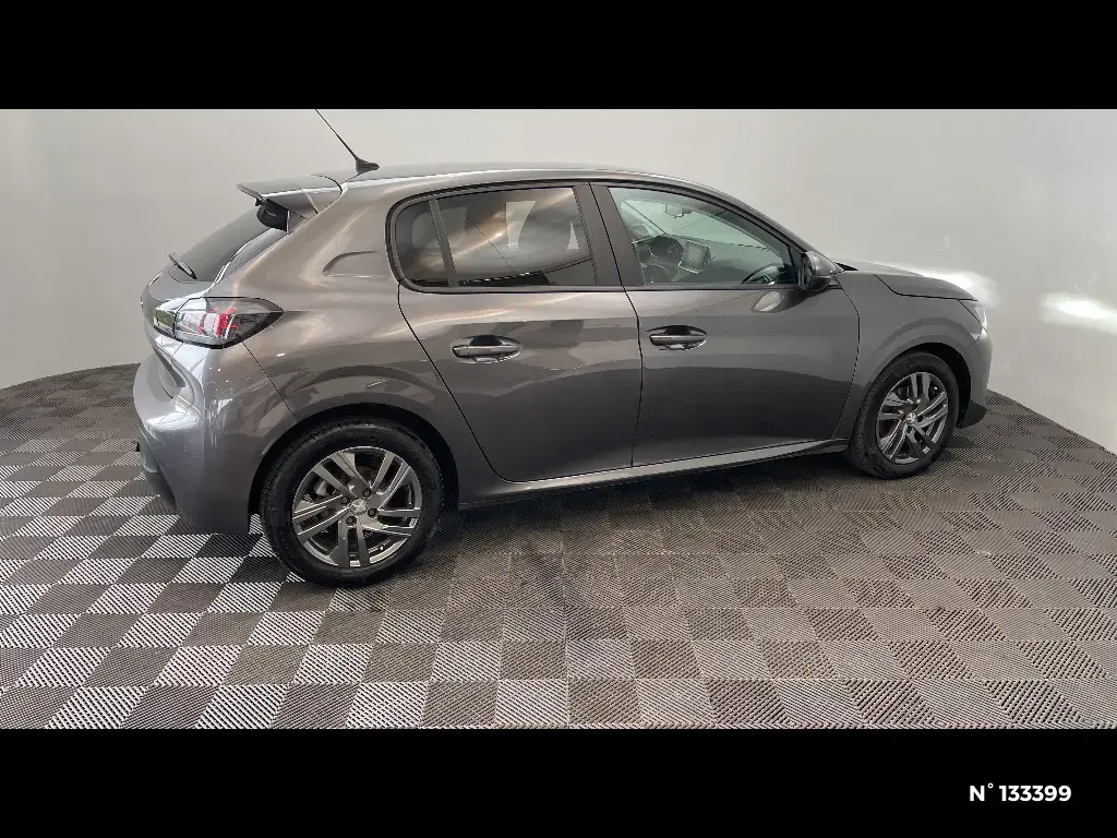 PEUGEOT 208 II - Miniature 3