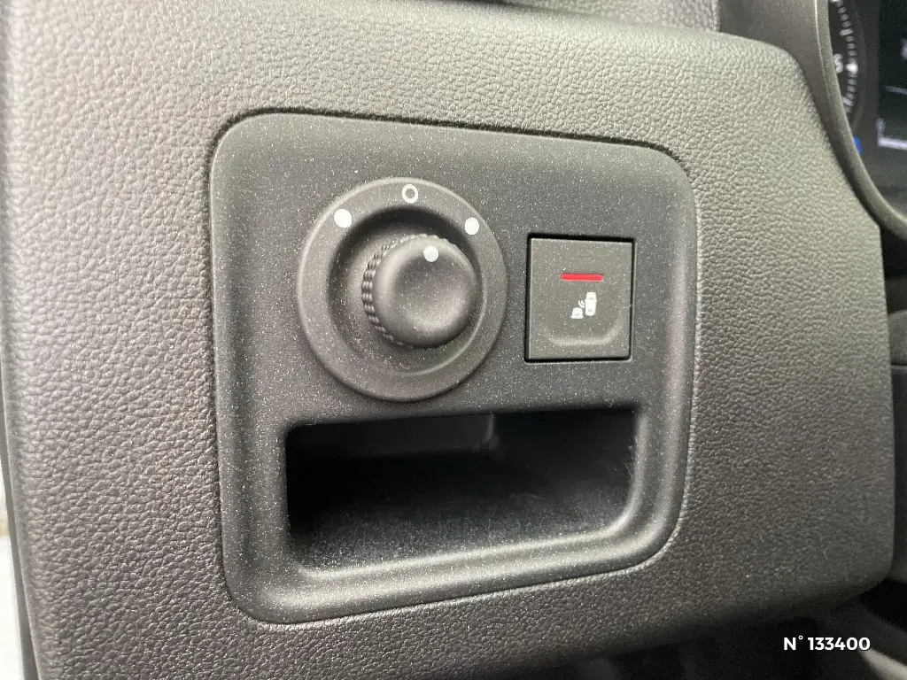 DACIA DUSTER II - Miniature 11