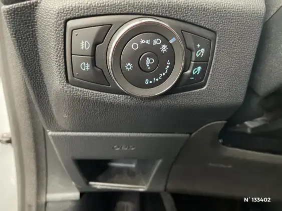 FORD ECOSPORT - voiture d'occasion - Photo 15