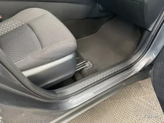 TOYOTA C-HR - voiture d'occasion - Photo 26