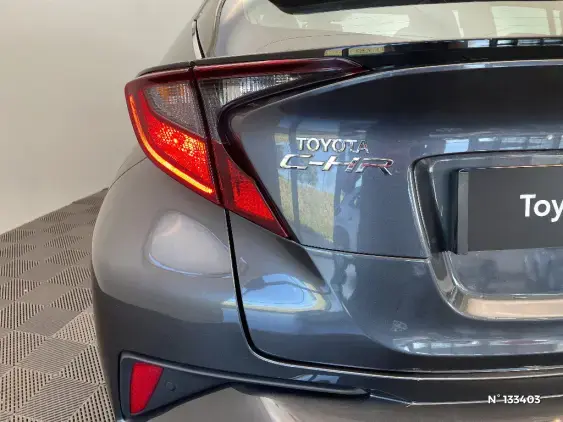 TOYOTA C-HR - voiture d'occasion - Photo 29