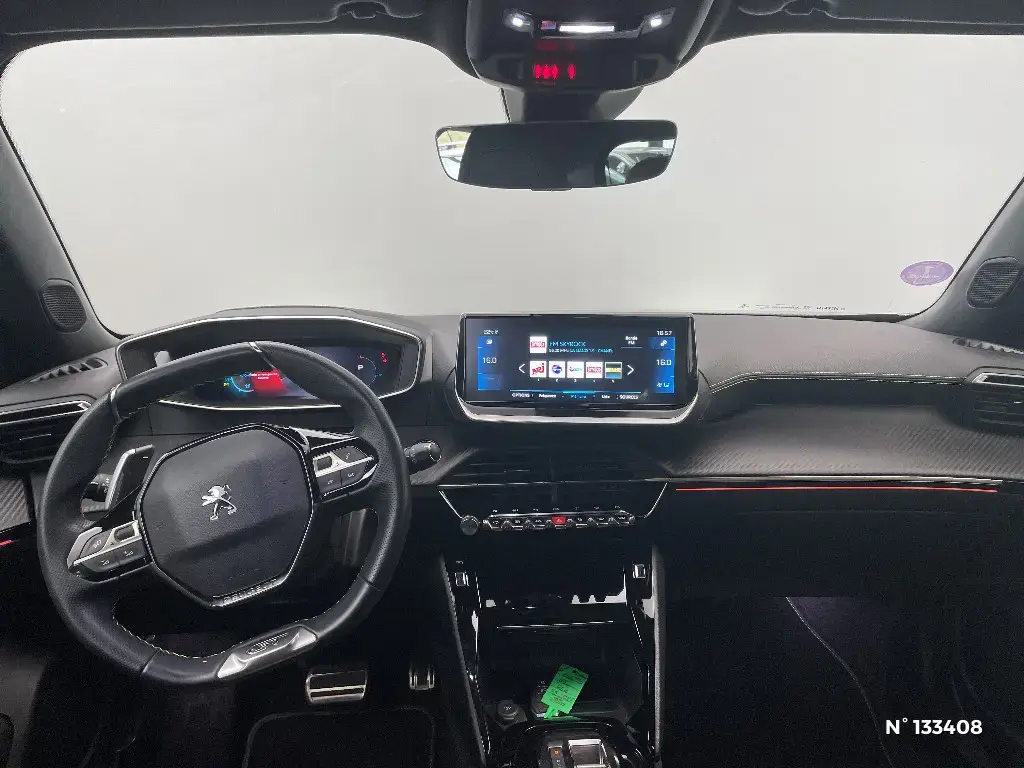PEUGEOT 2008 II - Miniature 6