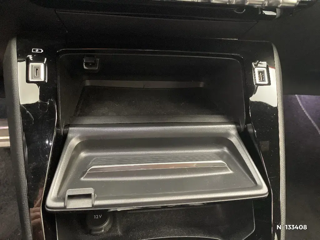 PEUGEOT 2008 II - Miniature 22