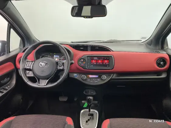 TOYOTA YARIS III - voiture d'occasion - Photo 9