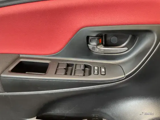 TOYOTA YARIS III - voiture d'occasion - Photo 34