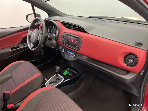 TOYOTA YARIS III - voiture d'occasion - Photo 10