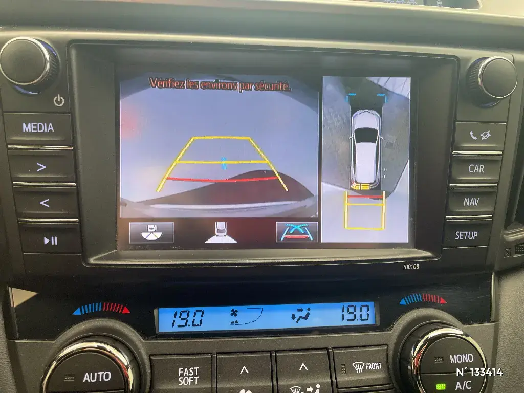 TOYOTA RAV4 V - Miniature 9