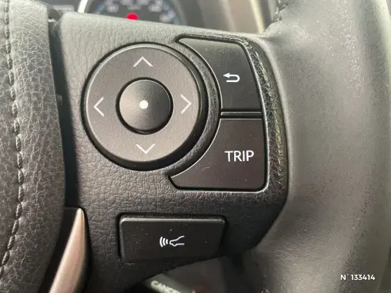 TOYOTA RAV4 V - voiture d'occasion - Photo 33