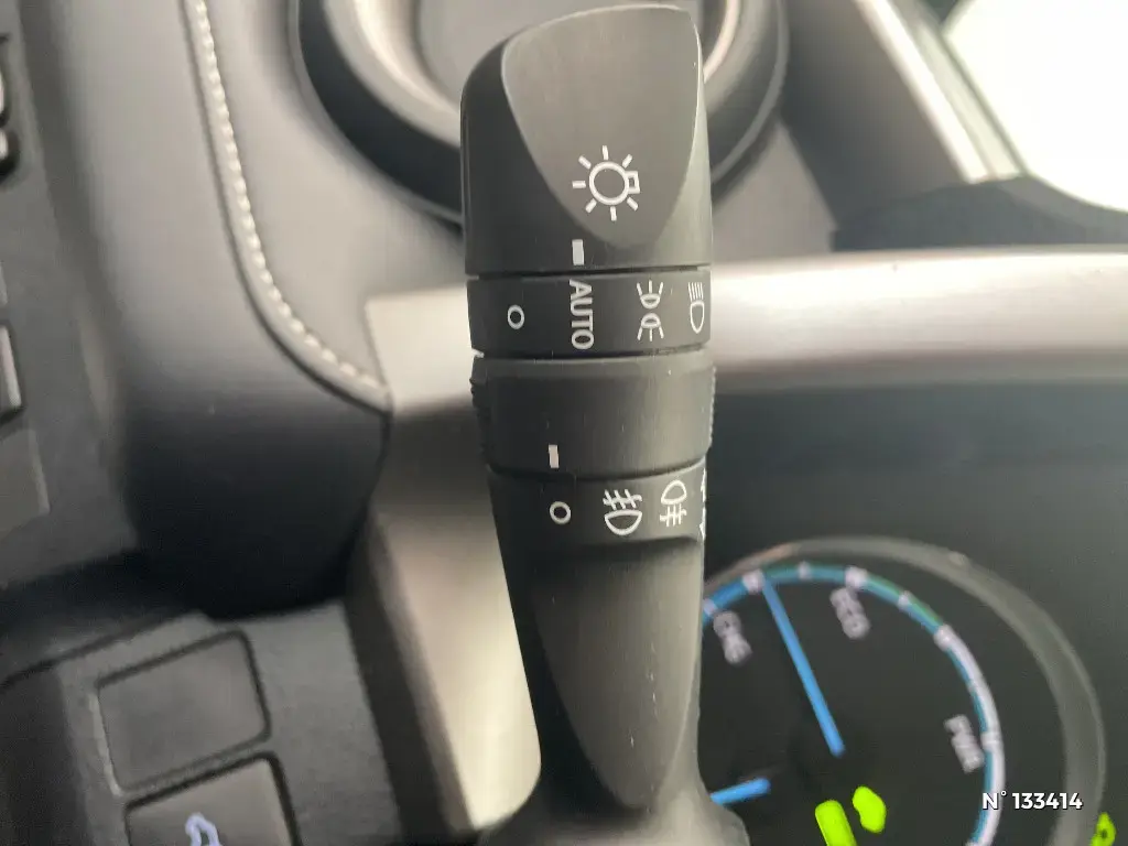 TOYOTA RAV4 V - Miniature 15