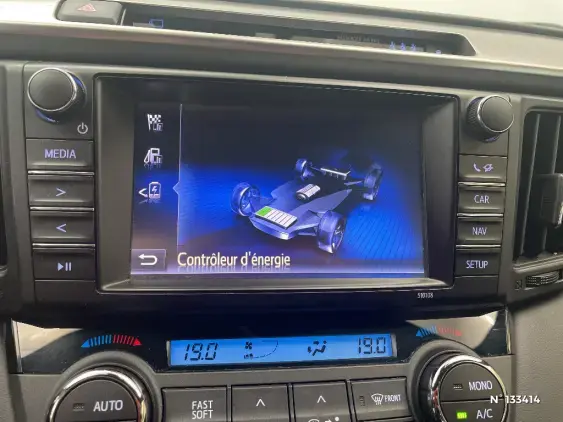 TOYOTA RAV4 V - voiture d'occasion - Photo 40