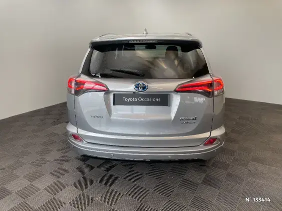 TOYOTA RAV4 V - voiture d'occasion - Photo 6