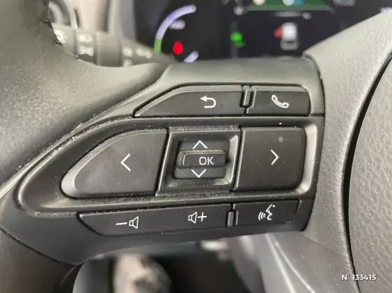 TOYOTA YARIS CROSS I - voiture d'occasion - Photo 37