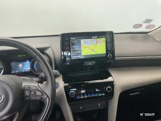 TOYOTA YARIS CROSS I - voiture d'occasion - Photo 13